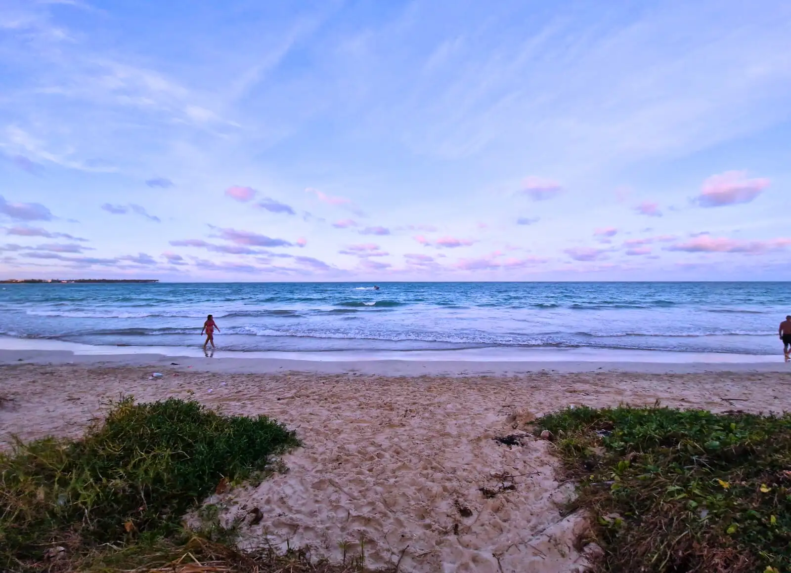 Casa a 100m da praia Perua Preta em Tamandaré