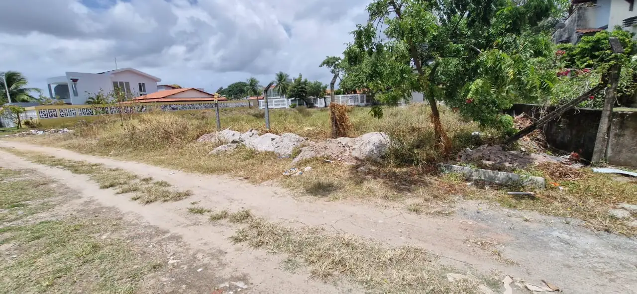 3 lotes 13 x 33m a 220m da praia dos Carneiros