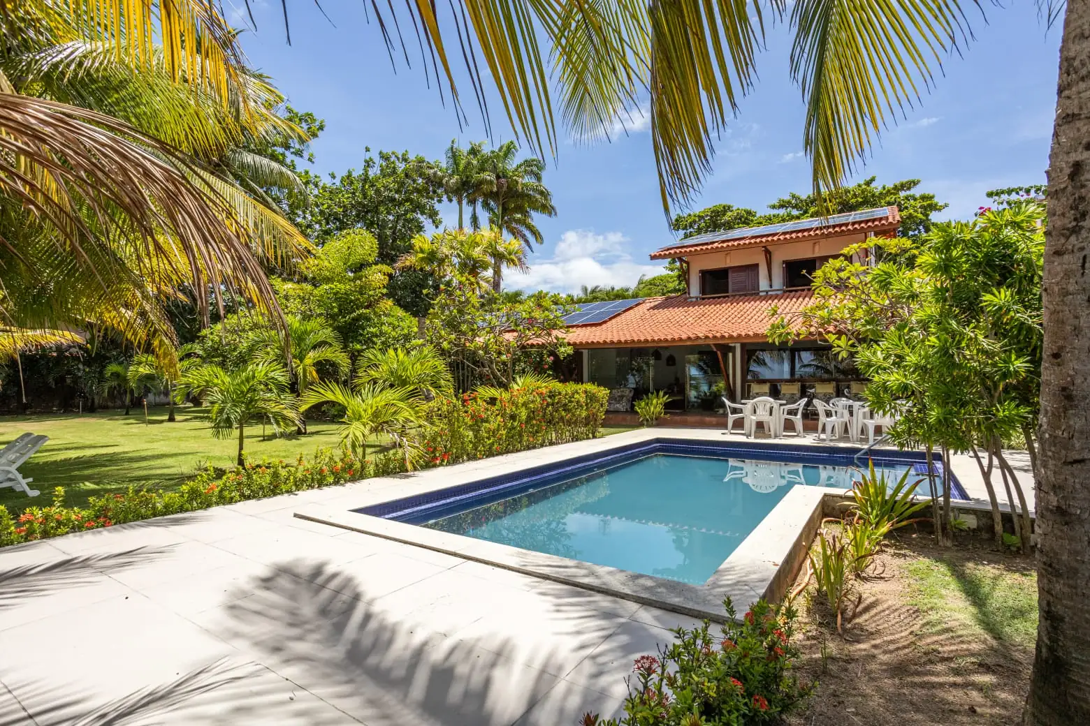 Fantástica casa na beira mar da praia das Campas