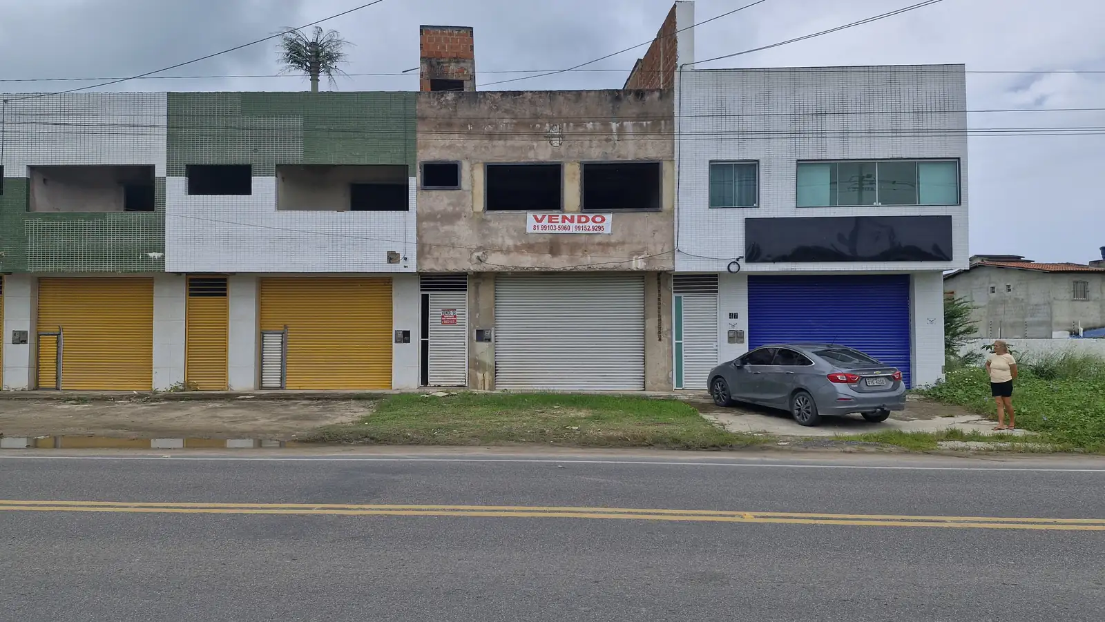 Vendo galpão com apartamento na PE-009